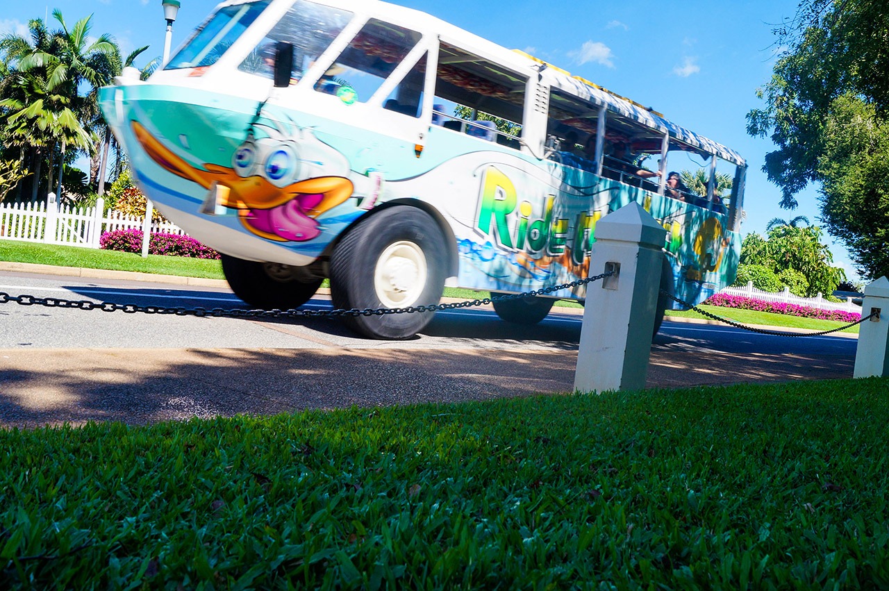 A tour bus in Darwin